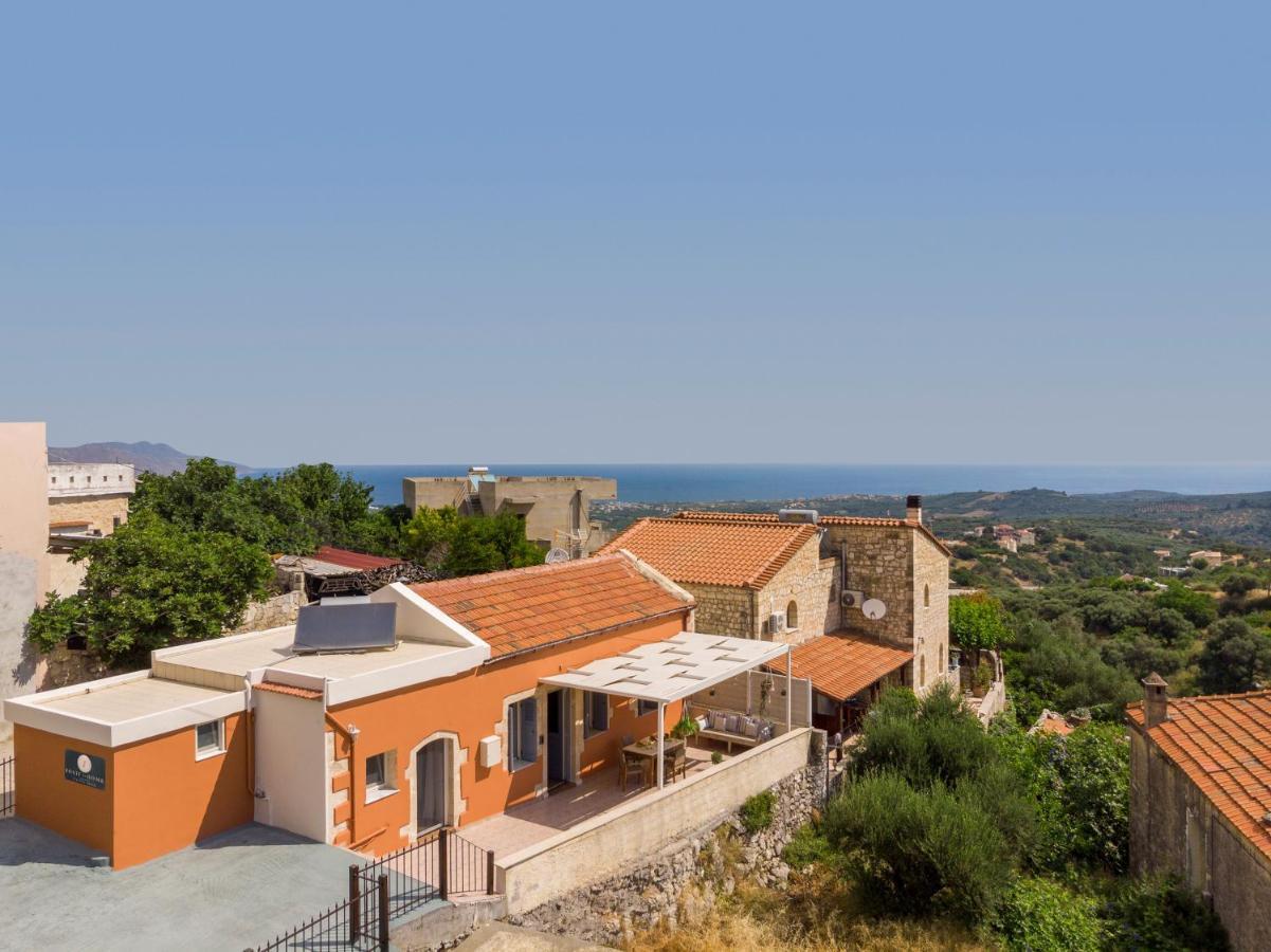 Iosif De Home Kournas Luaran gambar
