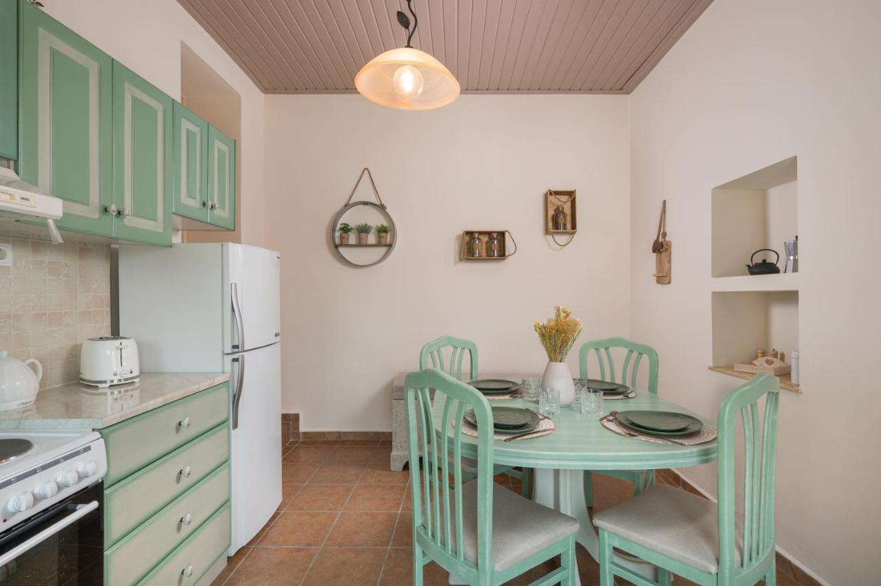 Iosif De Home Kournas Luaran gambar